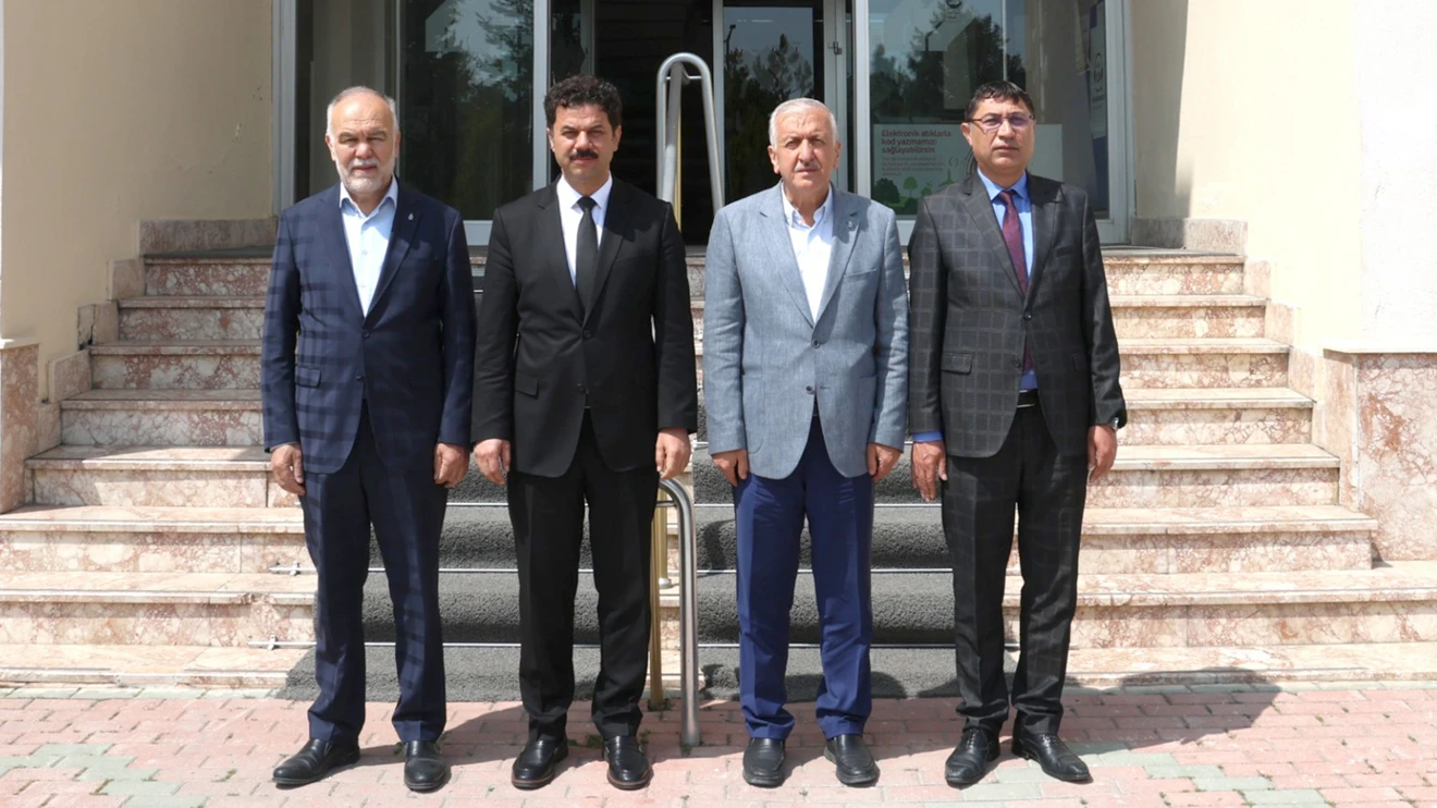 Selçuk Üniversitesi ve KOS İş birliğiyle sanayide meslek yüksekokulu açılacak 